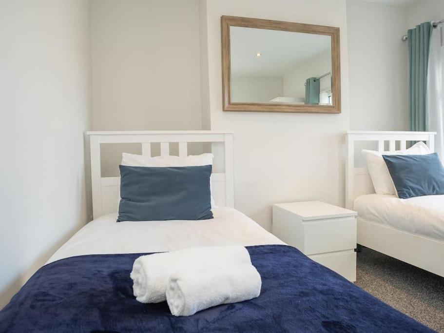 Cozy Townhouse, Walking Distance To Belfast City 外观 照片