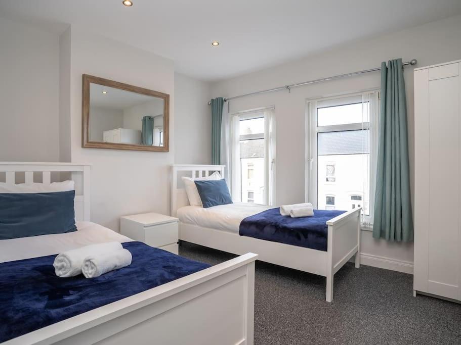 Cozy Townhouse, Walking Distance To Belfast City 外观 照片